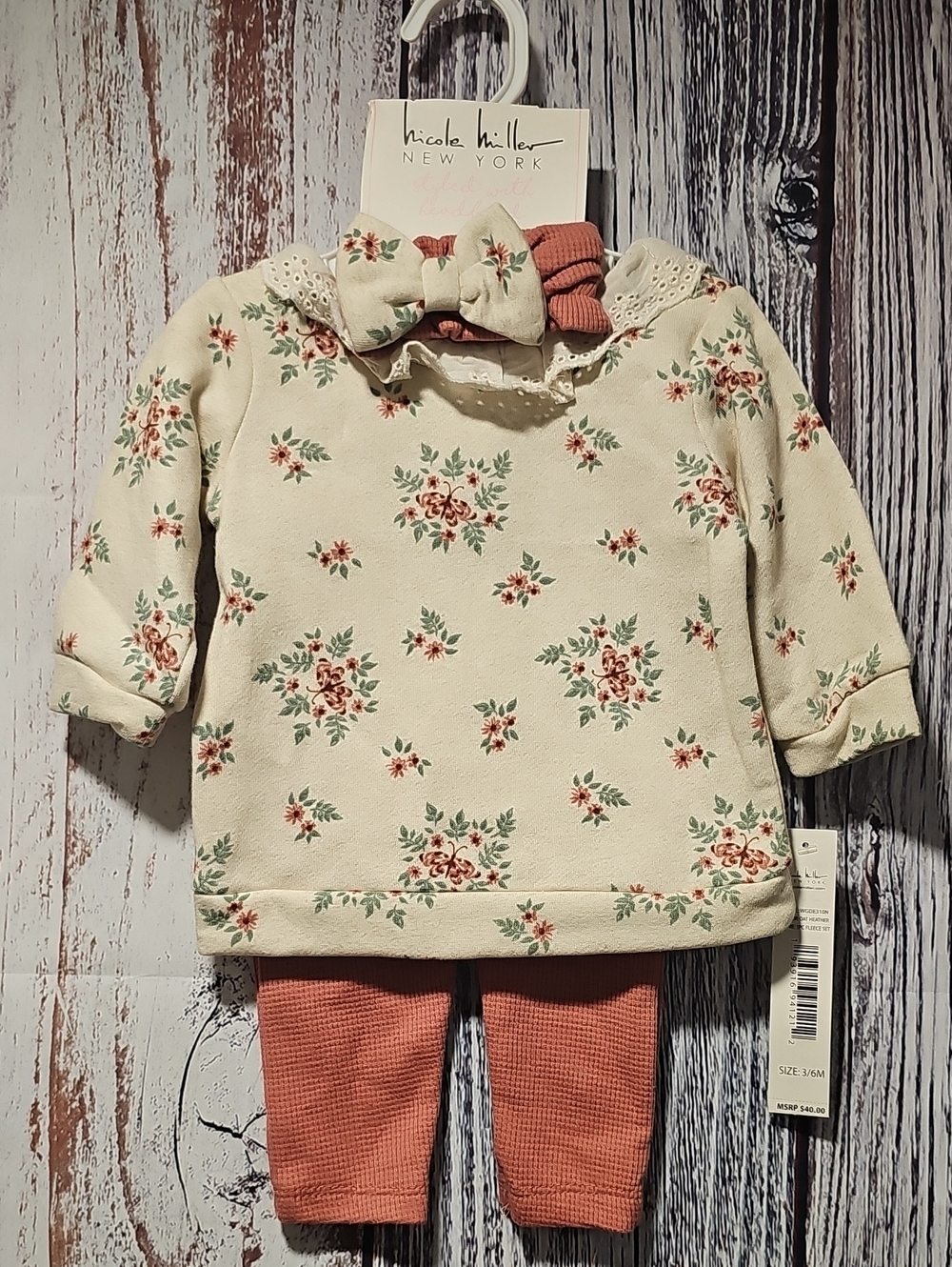 Nicole Miller Cream Floral Sweatshirt & Rose Pink Leggings Set